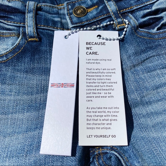 ✨🆕✨ Hudson Parker Straight Leg Toddler Jeans, NWT - Picture 6 of 7